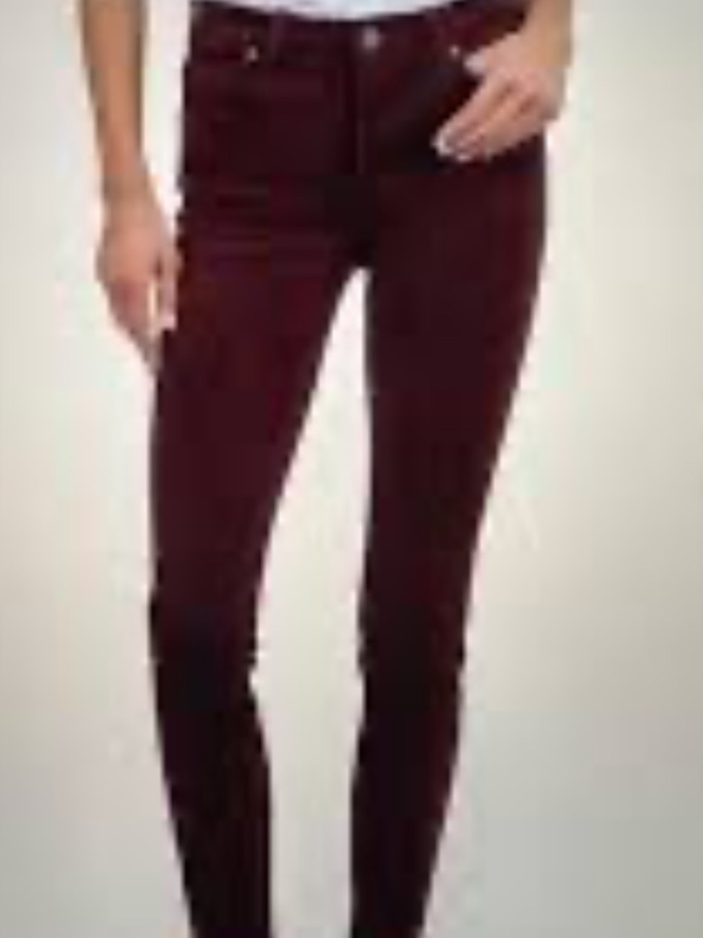 KUT From The Kloth women’s MIA Skinny Burgundy/Wine Corduroy Pants. Size 8